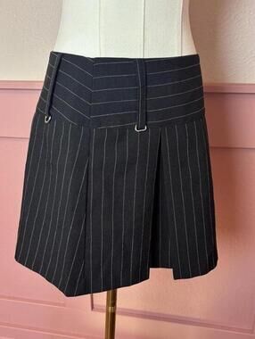 90s pinstripe pleated skirt vintage taunt black sz 3 punk goth schoolgirl cyber